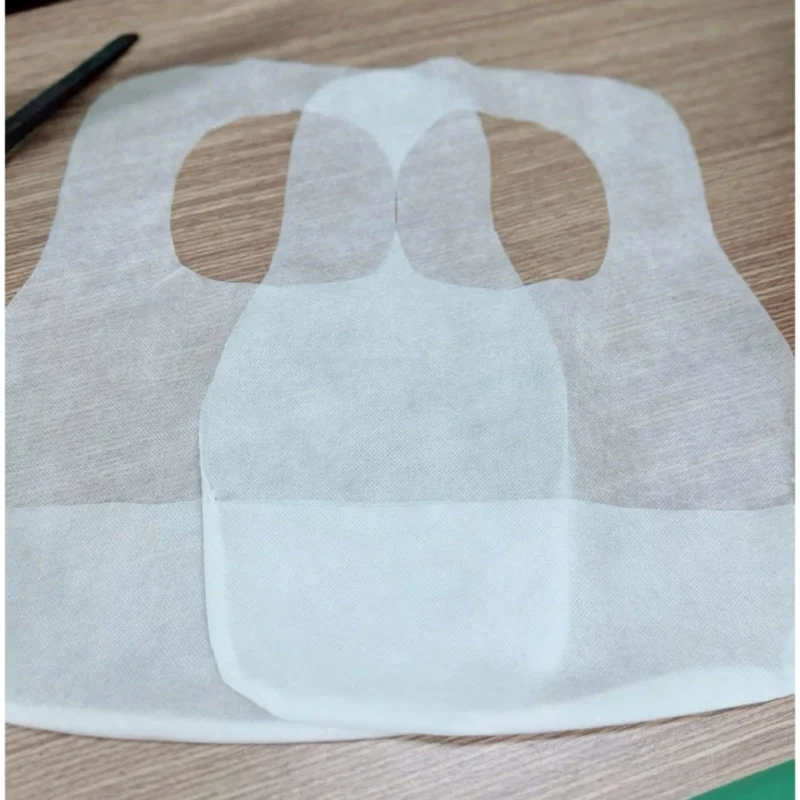 Tạp dề 1 lần bằng vải dùng cho quán ăn , nhà hàng